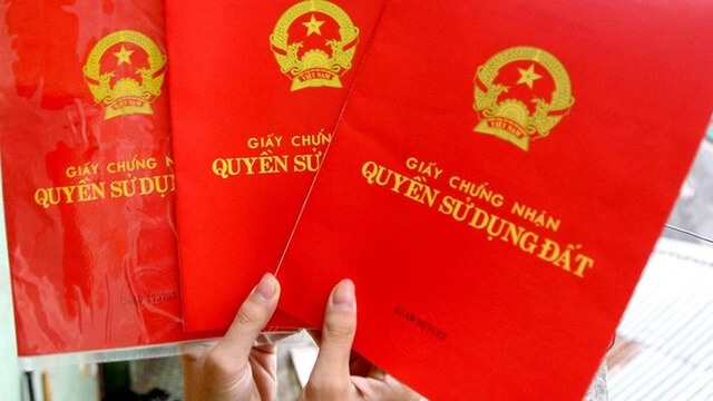 Giấy chứng nhận quyền sử dụng đất